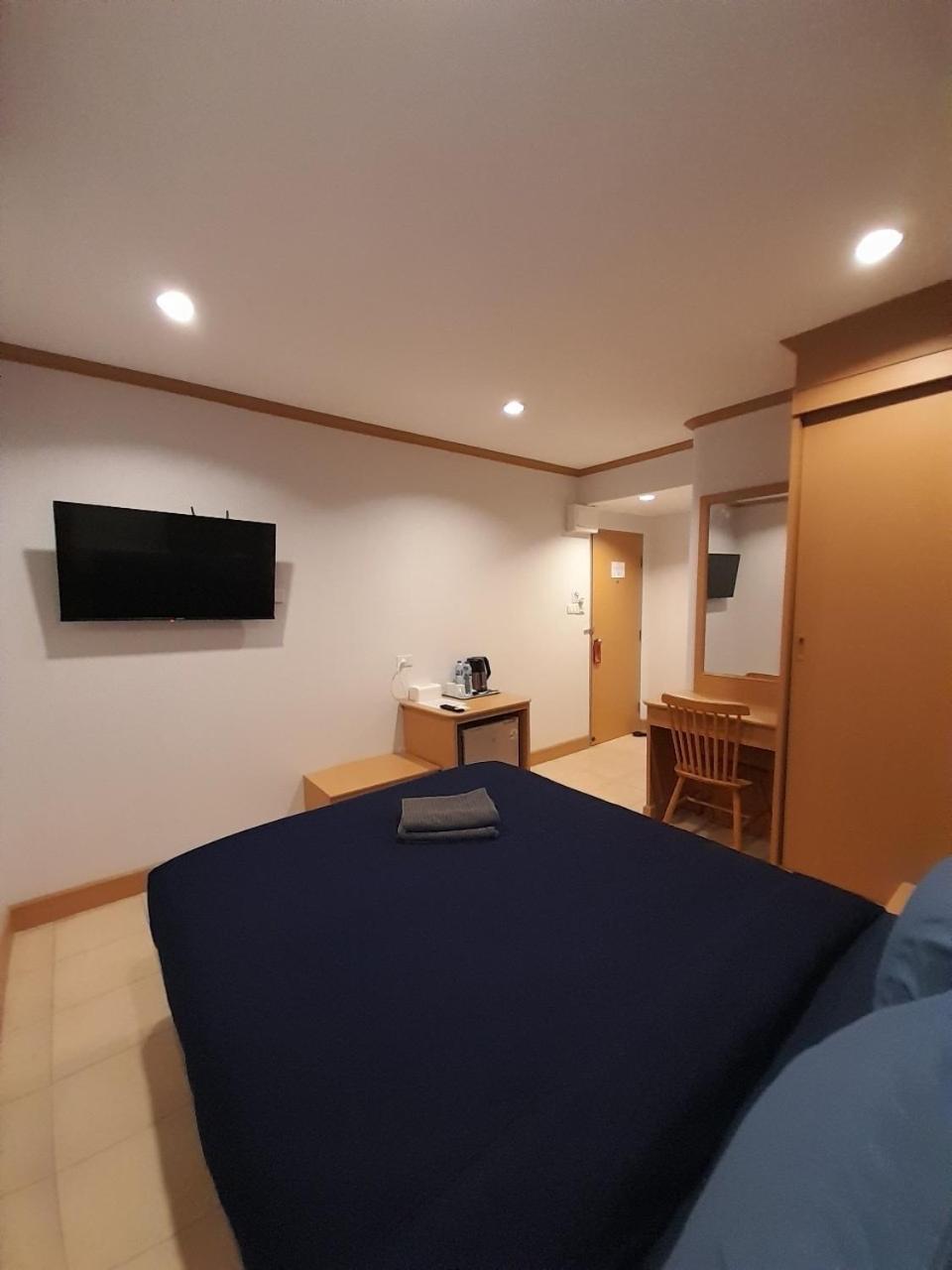 Ostello Jb House Patong Esterno foto